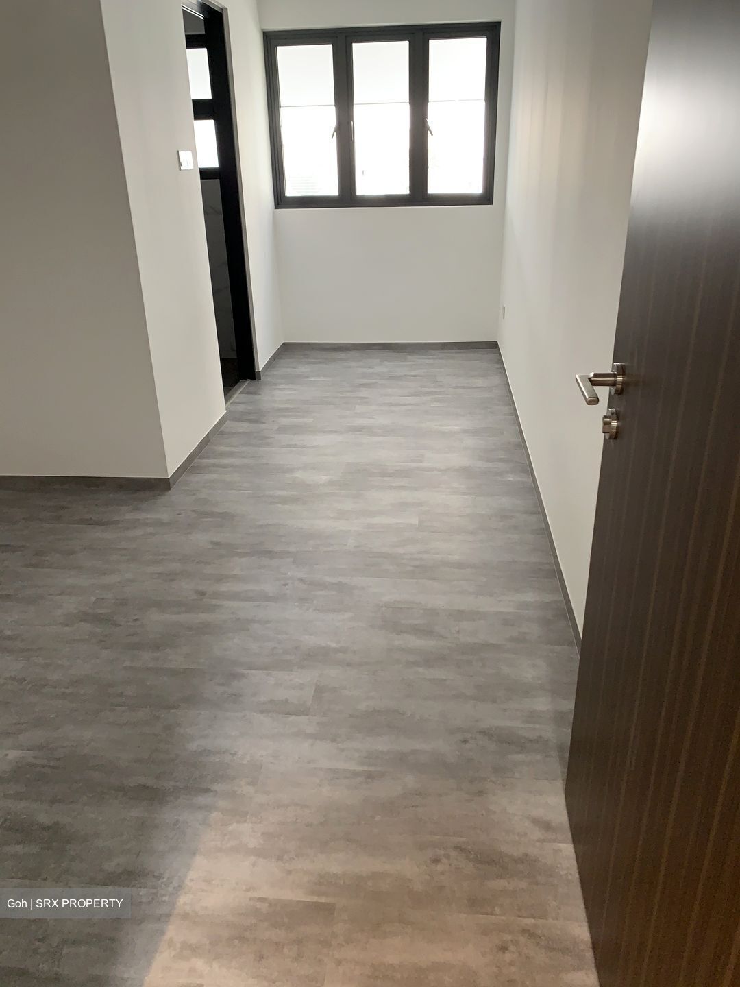 Sembawang Hills Estate (D20), Terrace #589797671